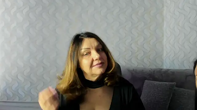 Snapshot of Nika_Light chatting on 03-20-25, 11:49 Nika Light online show from 03-20-25, 11:49