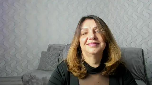 Snapshot of Nika_Light chatting on 03-21-25, 08:28 Nika Light online show from 03-21-25, 08:28