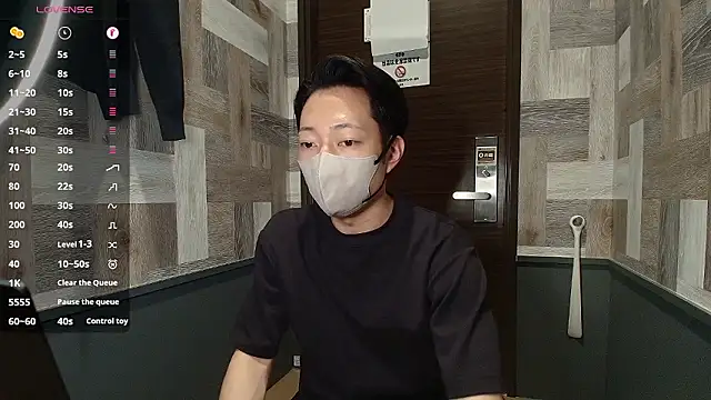 Snapshot of i_am_Hiro chatting on 04-22-26, 04:15 i am Hiro online show from 04-22-26, 04:15