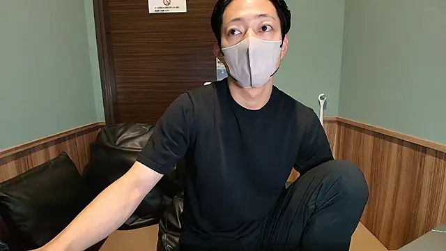 Snapshot of i_am_Hiro chatting on 05-12-26, 05:15 i am Hiro online show from 05-12-26, 05:15