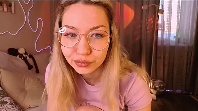 Lilo Sims online show from 02-04-26, 02:50