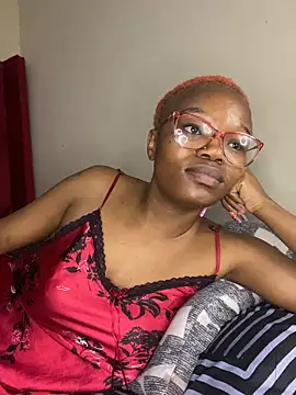 YummyMelanin117 online show from 09-28-25, 09:20