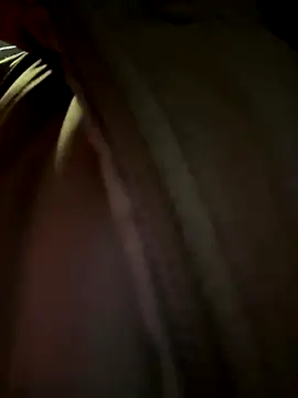 Snapshot of bambi_lu chatting on 11-18-25, 04:44 bambi lu online show from 11-18-25, 04:44