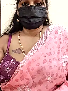 Snapshot of aparna99 chatting on 03-18-25, 05:42 aparna99 online show from 03-18-25, 05:42