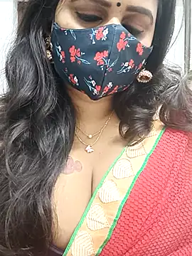 Snapshot of aparna99 chatting on 11-16-25, 10:48 aparna99 online show from 11-16-25, 10:48