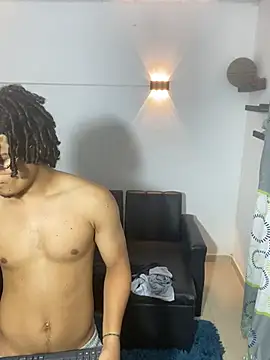 Snapshot of samxx_muscle chatting on 04-26-26, 03:10 samxx muscle online show from 04-26-26, 03:10