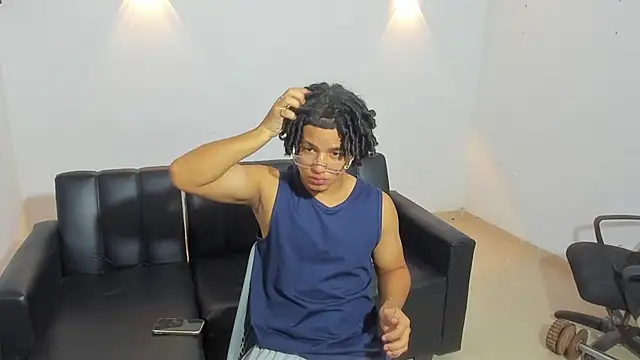 Snapshot of samxx_muscle chatting on 05-14-26, 12:56 samxx muscle online show from 05-14-26, 12:56