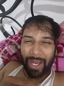 Snapshot of UAjit chatting on 09-30-25, 05:07 UAjit online show from 09-30-25, 05:07