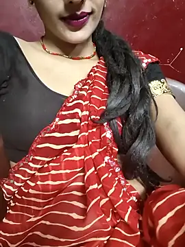 Snapshot of Eshwari_Chopra chatting on 09-18-25, 04:20 Eshwari Chopra online show from 09-18-25, 04:20