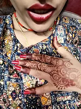 Snapshot of Eshwari_Chopra chatting on 10-11-25, 05:22 Eshwari Chopra online show from 10-11-25, 05:22