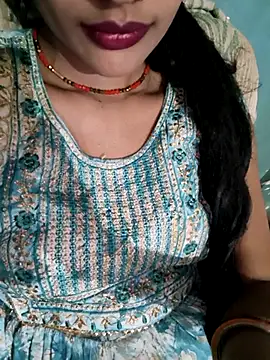 Snapshot of Eshwari_Chopra chatting on 10-23-25, 06:13 Eshwari Chopra online show from 10-23-25, 06:13