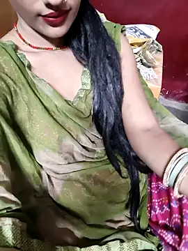 Snapshot of Eshwari_Chopra chatting on 10-25-25, 03:14 Eshwari Chopra online show from 10-25-25, 03:14