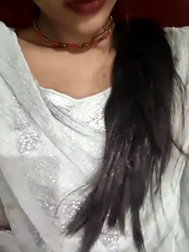 Snapshot of Eshwari_Chopra chatting on 02-24-26, 05:16 Eshwari Chopra online show from 02-24-26, 05:16