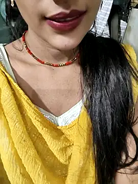 Snapshot of Eshwari_Chopra chatting on 02-26-26, 04:50 Eshwari Chopra online show from 02-26-26, 04:50