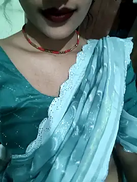 Snapshot of Eshwari_Chopra chatting on 03-09-26, 03:54 Eshwari Chopra online show from 03-09-26, 03:54