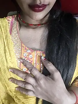 Snapshot of Eshwari_Chopra chatting on 03-15-26, 06:30 Eshwari Chopra online show from 03-15-26, 06:30