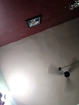 Snapshot of Eshwari_Chopra chatting on 03-24-26, 05:34 Eshwari Chopra online show from 03-24-26, 05:34