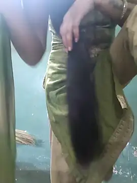 Snapshot of Eshwari_Chopra chatting on 03-24-26, 05:40 Eshwari Chopra online show from 03-24-26, 05:40