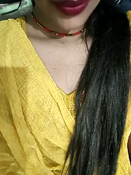 Snapshot of Eshwari_Chopra chatting on 03-27-26, 04:18 Eshwari Chopra online show from 03-27-26, 04:18