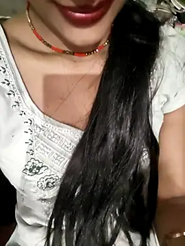 Snapshot of Eshwari_Chopra chatting on 03-28-26, 03:50 Eshwari Chopra online show from 03-28-26, 03:50