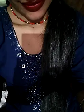 Snapshot of Eshwari_Chopra chatting on 03-29-26, 04:34 Eshwari Chopra online show from 03-29-26, 04:34