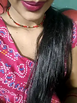 Snapshot of Eshwari_Chopra chatting on 04-19-26, 01:49 Eshwari Chopra online show from 04-19-26, 01:49