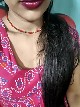 Snapshot of Eshwari_Chopra chatting on 05-02-26, 05:01 Eshwari Chopra online show from 05-02-26, 05:01