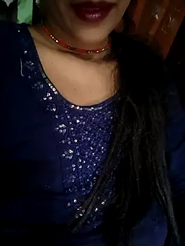 Snapshot of Eshwari_Chopra chatting on 05-03-26, 11:38 Eshwari Chopra online show from 05-03-26, 11:38