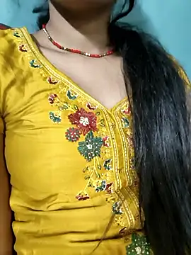 Snapshot of Eshwari_Chopra chatting on 05-07-26, 12:54 Eshwari Chopra online show from 05-07-26, 12:54