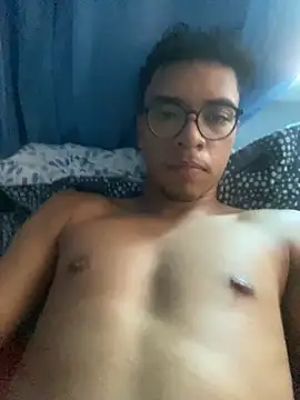 Snapshot of hiaguexxx chatting on 11-08-25, 06:40 hiaguexxx online show from 11-08-25, 06:40