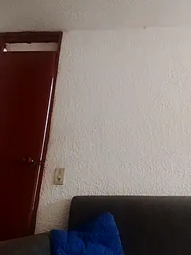 Snapshot of dulcewitch chatting on 09-30-25, 02:11 dulcewitch online show from 09-30-25, 02:11