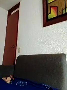 Snapshot of dulcewitch chatting on 12-18-25, 08:04 dulcewitch online show from 12-18-25, 08:04