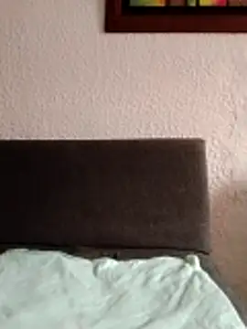 Snapshot of dulcewitch chatting on 03-25-26, 03:18 dulcewitch online show from 03-25-26, 03:18