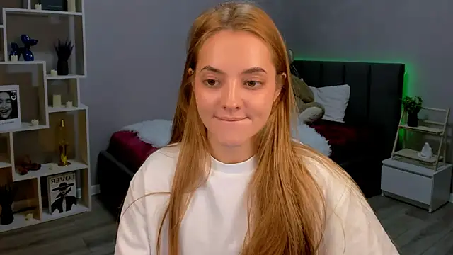 MelanieAlves online show from 11-12-25, 06:41