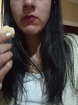 Camilitah online show from 05-16-26, 01:43