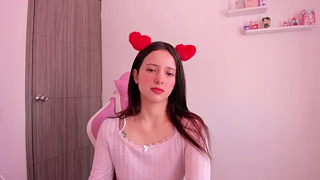 ImBunnyNova online show from 02-10-26, 01:59