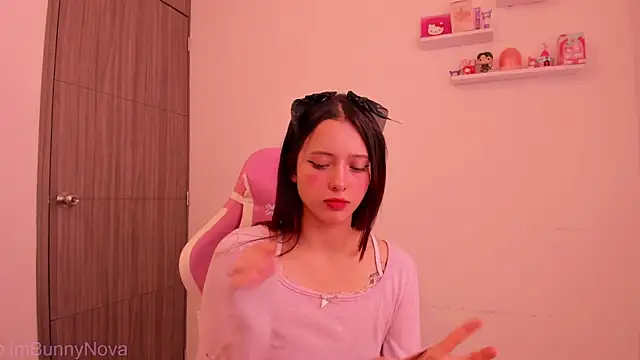 ImBunnyNova online show from 06-26-26, 03:38