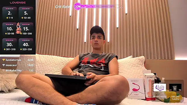 Hotboy21  online show from 03-22-25, 01:08