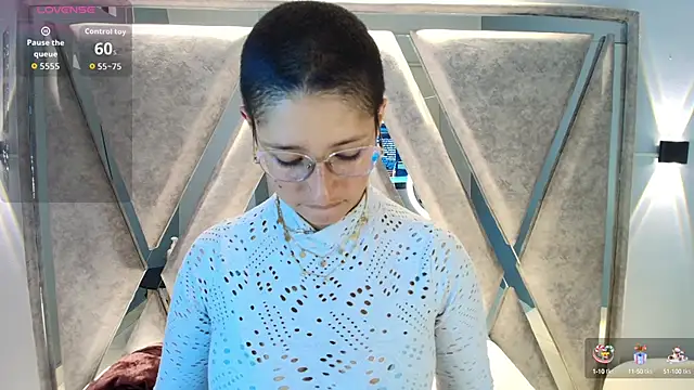 Elaine87  online show from 09-24-25, 08:45