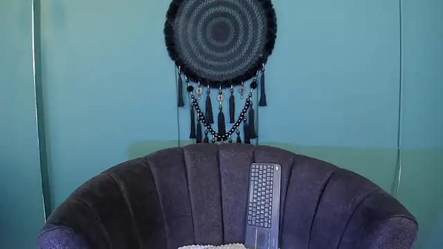 Elaine87  online show from 02-20-26, 01:44