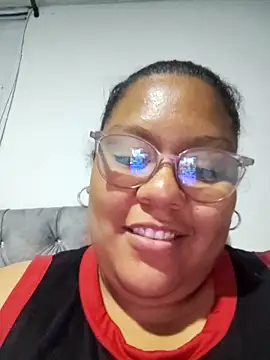 Snapshot of sheila_ro chatting on 03-20-26, 05:40 sheila ro online show from 03-20-26, 05:40