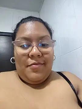 Snapshot of sheila_ro chatting on 04-20-26, 03:37 sheila ro online show from 04-20-26, 03:37