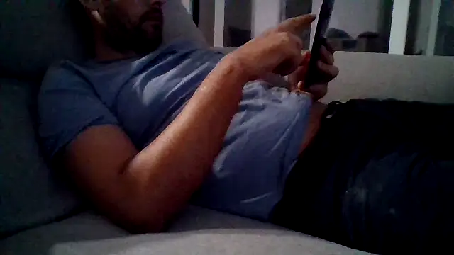 Snapshot of pauunico chatting on 10-05-25, 03:49 pauunico online show from 10-05-25, 03:49