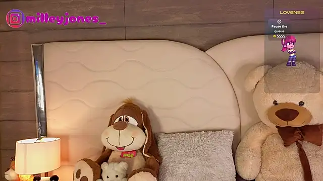 MilleyJones online show from 09-20-25, 07:59