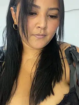 Snapshot of sashaoficial_ chatting on 02-16-26, 10:50 sashaoficial online show from 02-16-26, 10:50