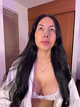 ArianaReynoldss online show from 05-10-26, 09:58