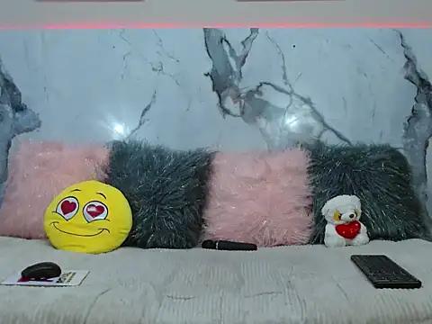 adajonnes online show from 05-12-26, 02:14