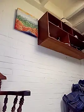 Snapshot of psycodelicus chatting on 12-17-25, 04:18 psycodelicus online show from 12-17-25, 04:18