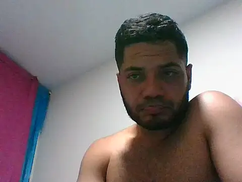 Snapshot of Alexanonimo chatting on 09-12-25, 03:39 Alexanonimo online show from 09-12-25, 03:39