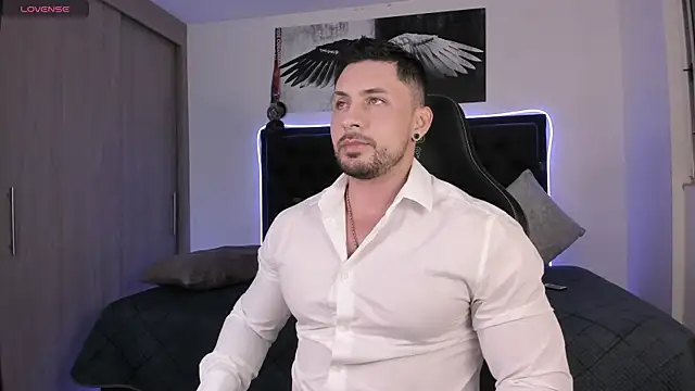 santi aesthetic online show from 05-09-26, 03:45